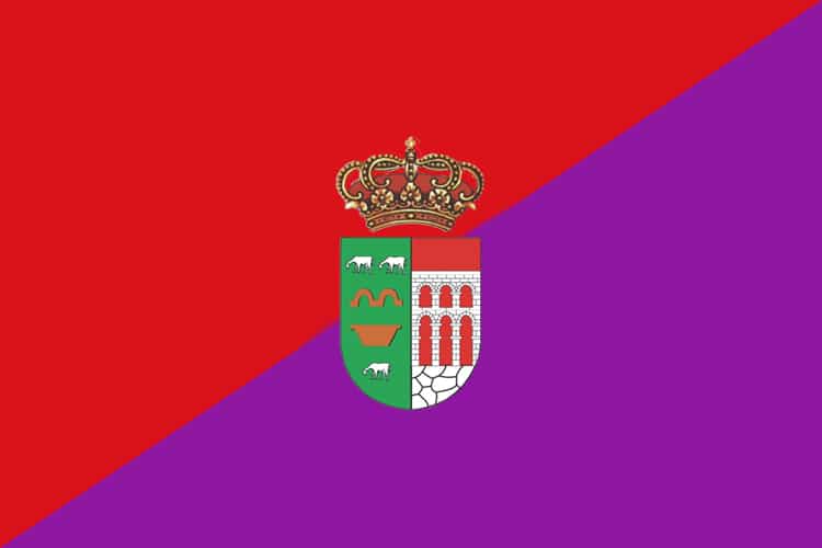 bandera navalagamella buena hay que hacerla mejor